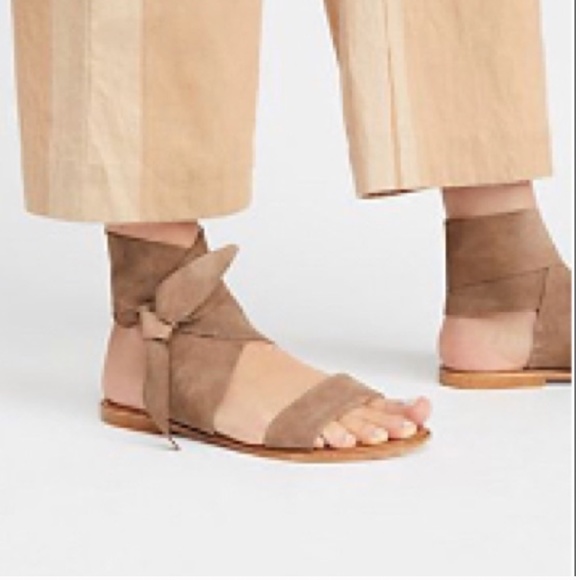 NIB Seychelles Cruisin' Suede Sandal - Picture 2 of 7